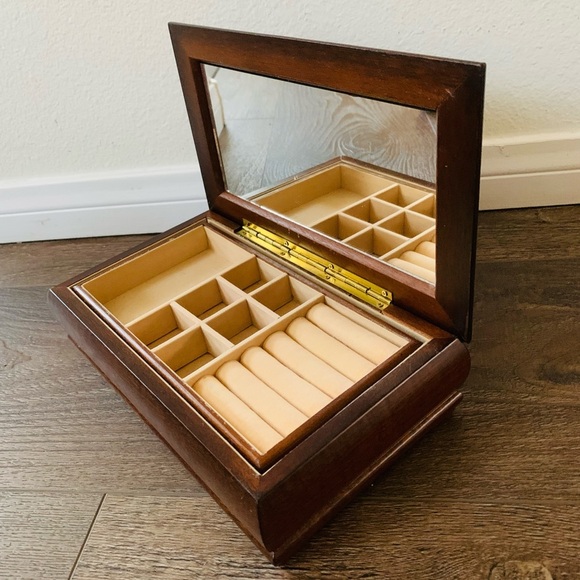 Vintage wooden box - Picture 10 of 12